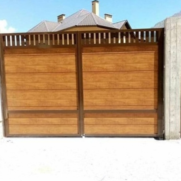 Распашные въездные ворота Prestige Алютех