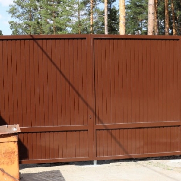 Распашные въездные ворота Prestige Алютех